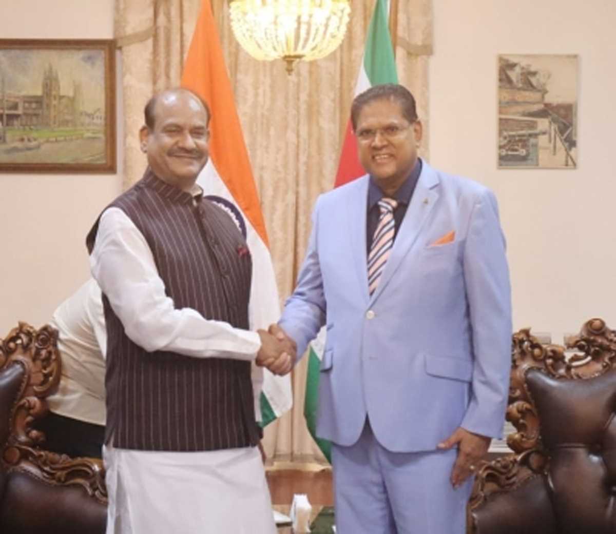 भारत और सूरीनाम के बीच व्यापार और आर्थिक संबंधों के विस्तार की अपार संभावनाएं हैं : ओम बिरला